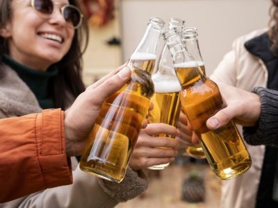 Deretan Macam Minuman Yang Membahayakan Kesehatan Gigi