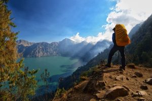 Pendakian Gunung Rinjani Kini Wajib Reservasi Online