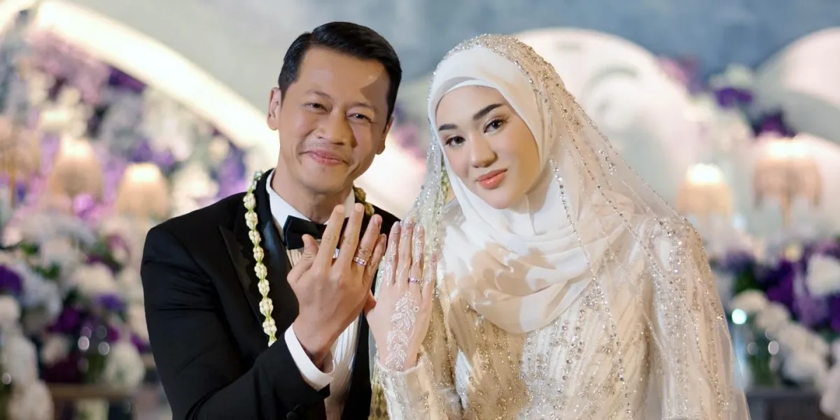 Ketika Cinta Bertemu Takdir: Clara Shinta Sah Menikah