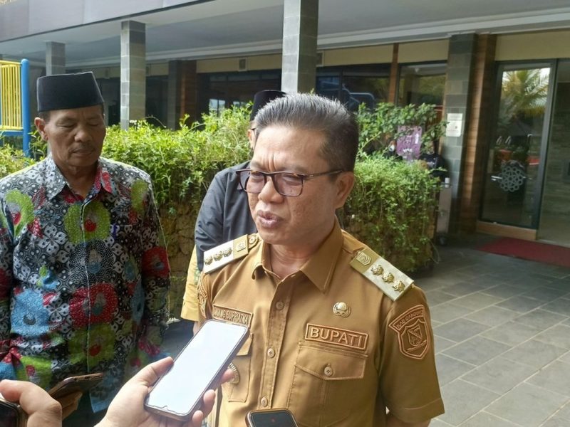 Jatah Haji Bandung 2026 Anjlok! Bupati Protes