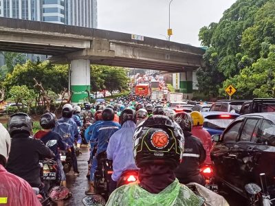 Tips Psikolog: Mengelola Emosi Saat Macet Parah TB Simatupang
