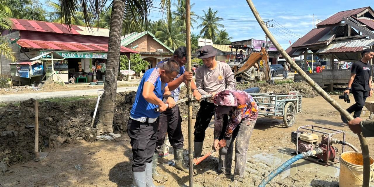 Kapolda Aceh Bangun Sumur, Warga Dapat Air Bersih