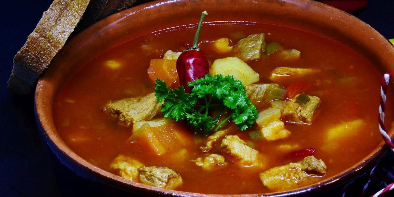 Eksplor Kuliner Hungaria: Sekali Coba Pasti Nagih!