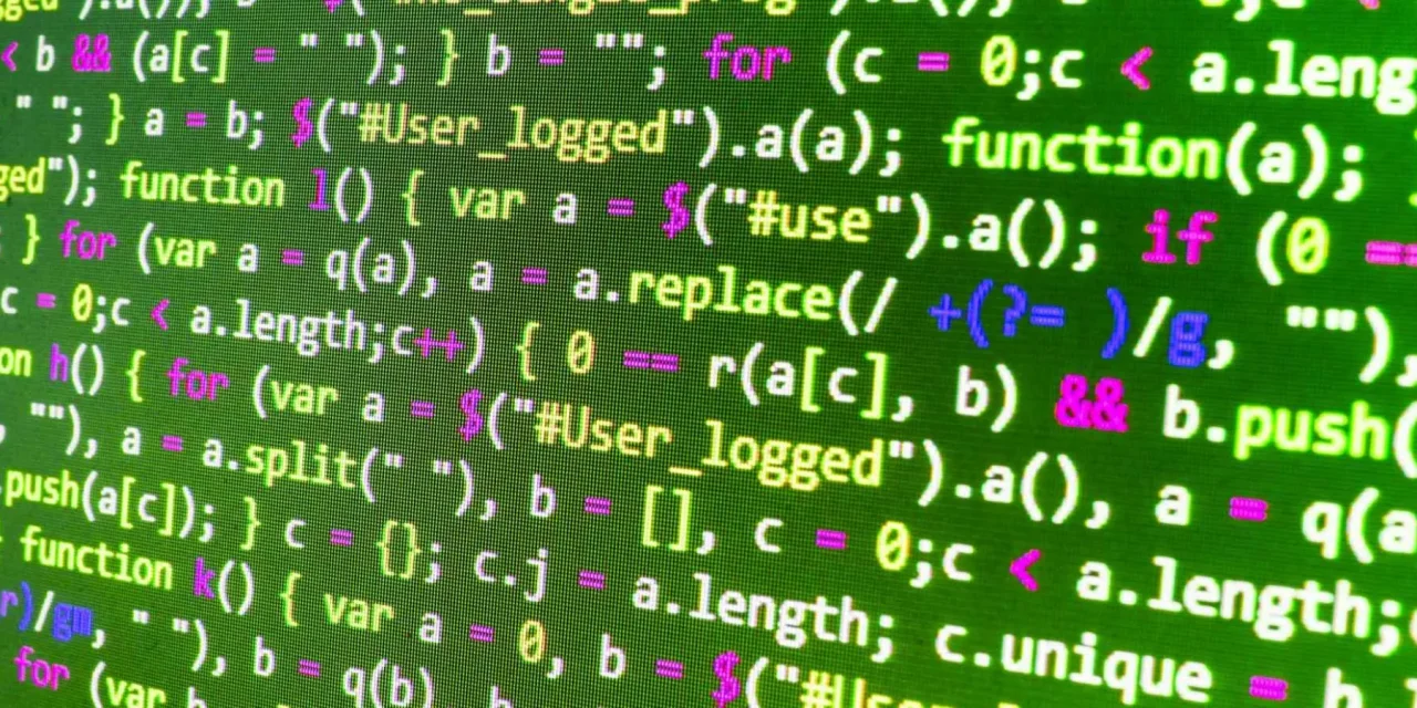 Pengen Kerja Remote Gaji Dolar? Saatnya Kamu Melek Coding