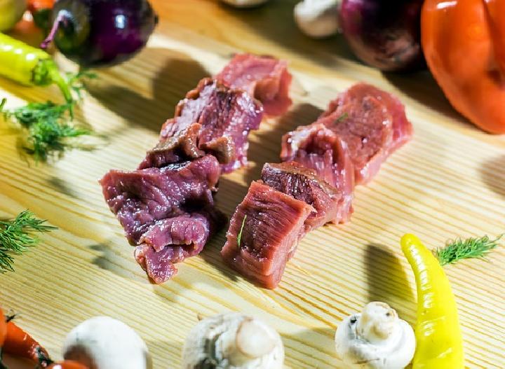 Rahasia Daging Kambing Empuk & Lumer Di Mulut!