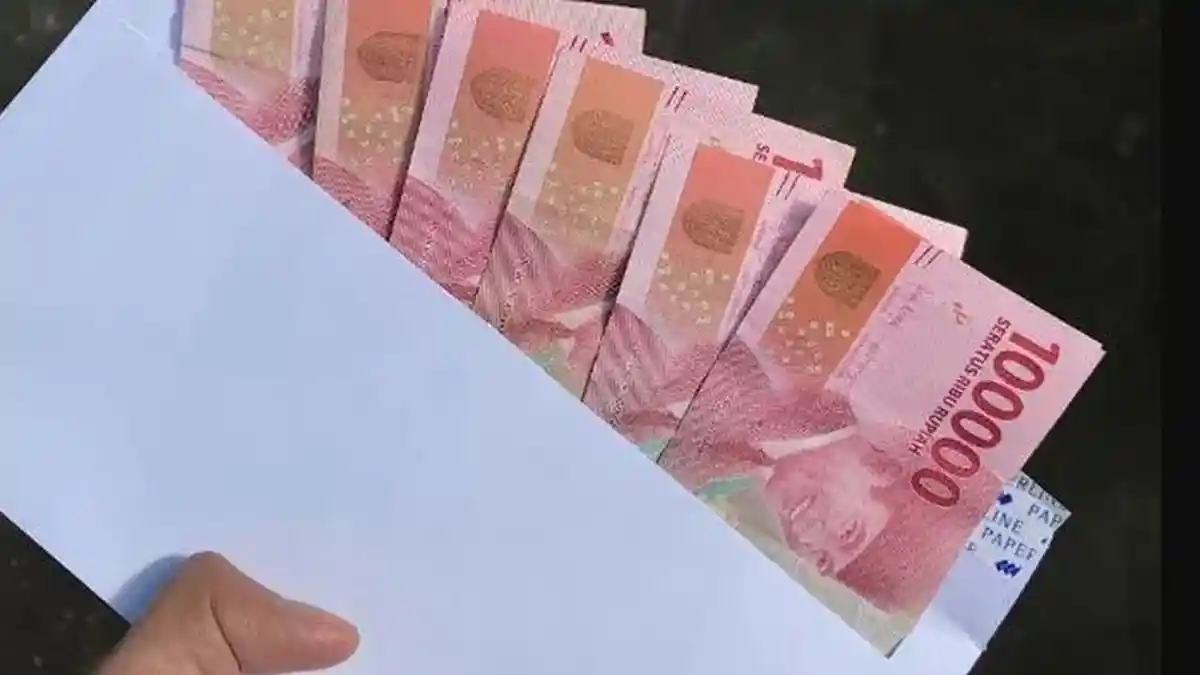 Jangan Kepikiran, Amplop Kondangan Gak Kena Pajak Kok!