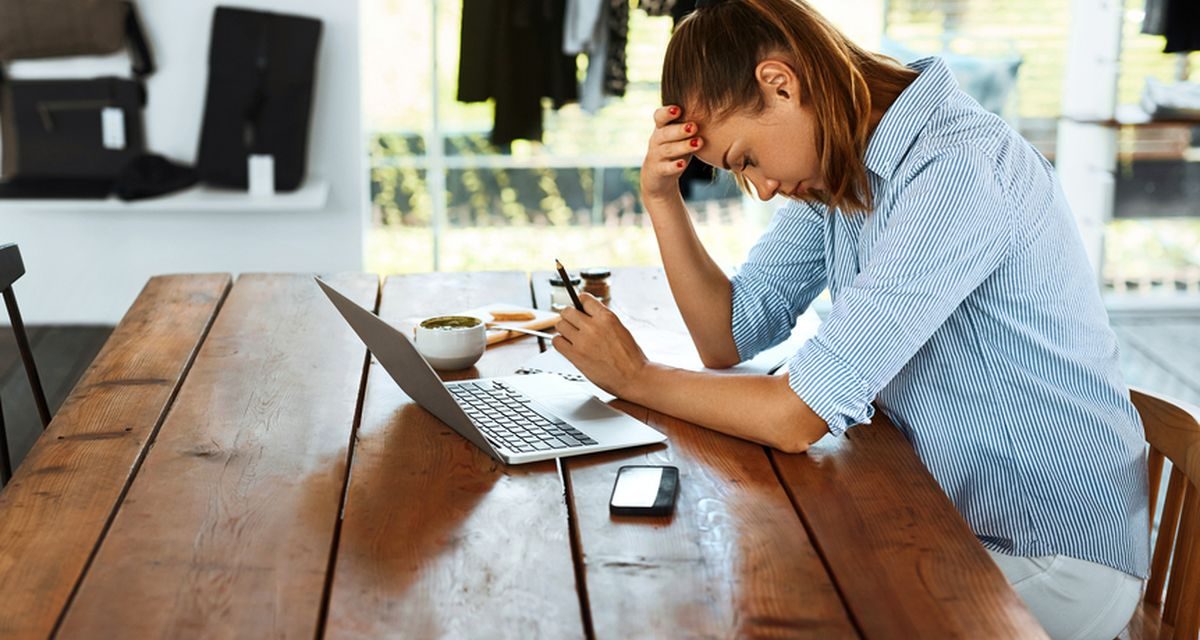 Trik Santai Menghadapi Stress Di Kantor