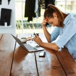 Trik Santai Menghadapi Stress Di Kantor